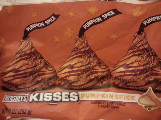 pumpkin spice hershey kisses
